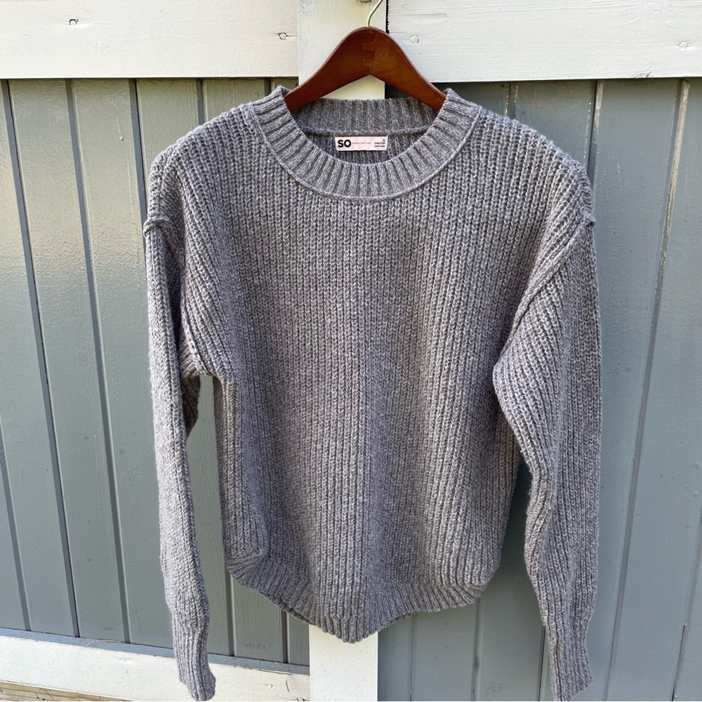 SO Women's Gray Crew Neck Sweater